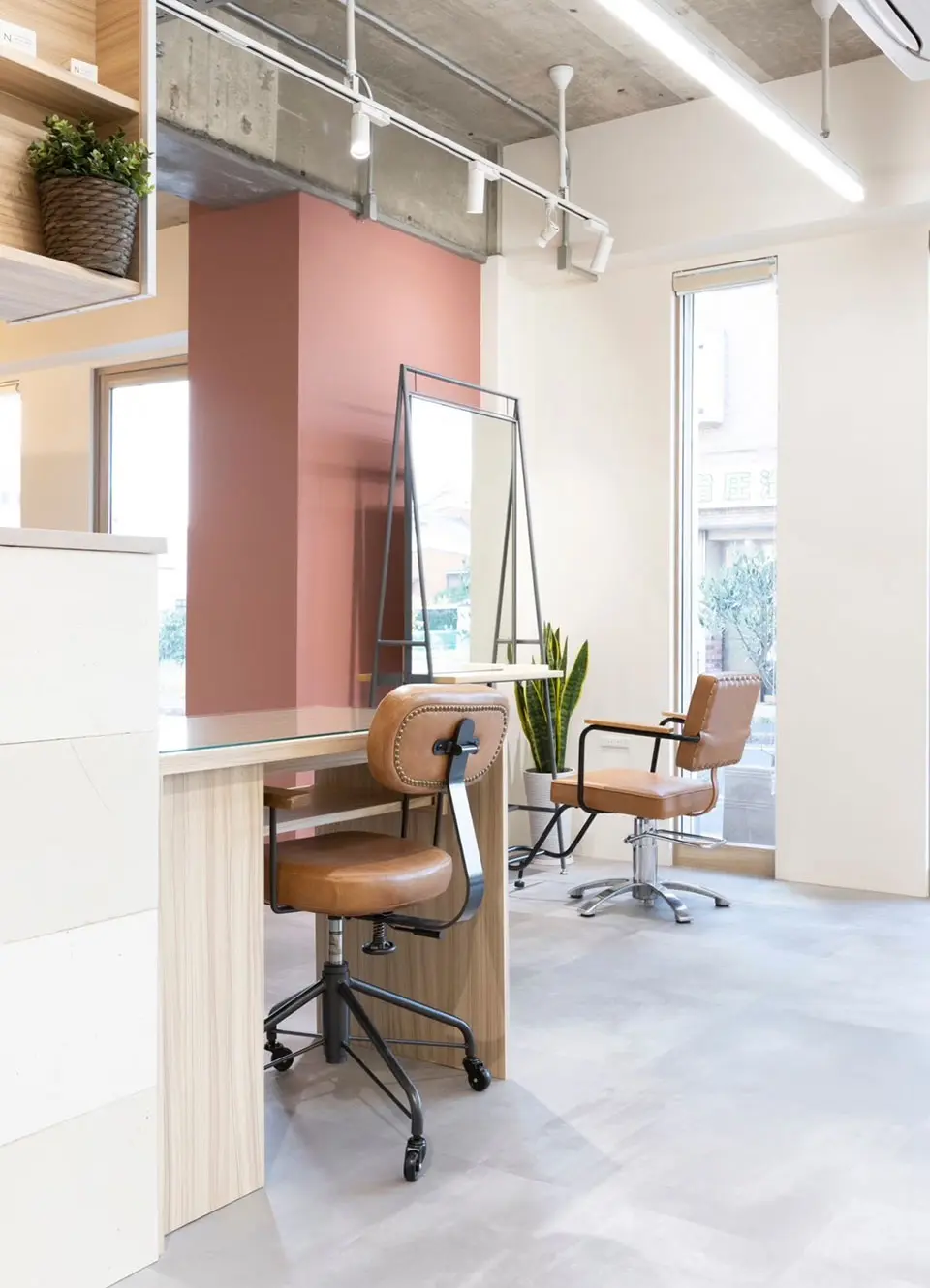 EJINBARA1979の内観