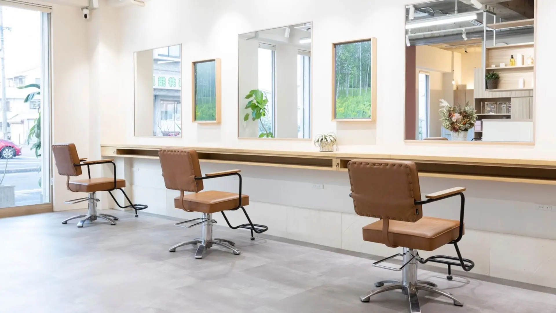 EJINBARA1979の内観